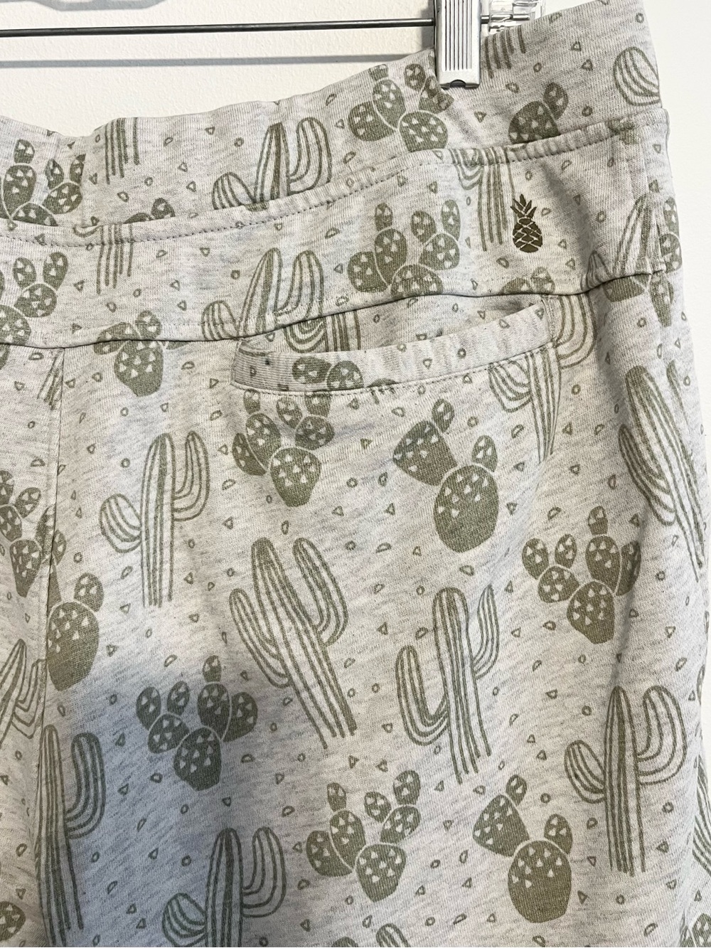 Chubbies Casual Shorts Gray with Green Cactus Print. Built in Boxer Briefs. Sz L - Picture 5 of 7
